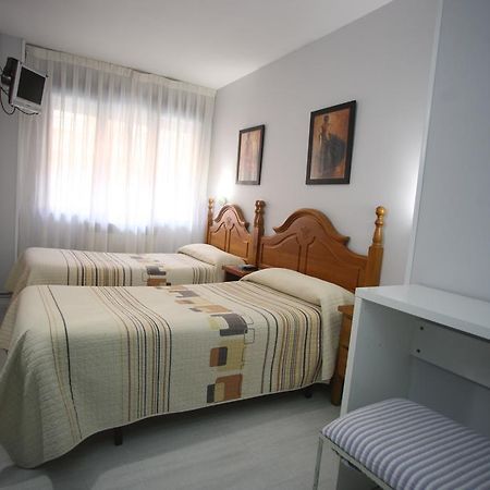 Hostal Santa Barbara Soria Kültér fotó